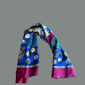 ◻️TALBOTS: Women’s large, 100% silk square scarf w/design, multicolor◻️